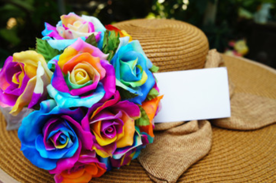 6 Rainbow Roses